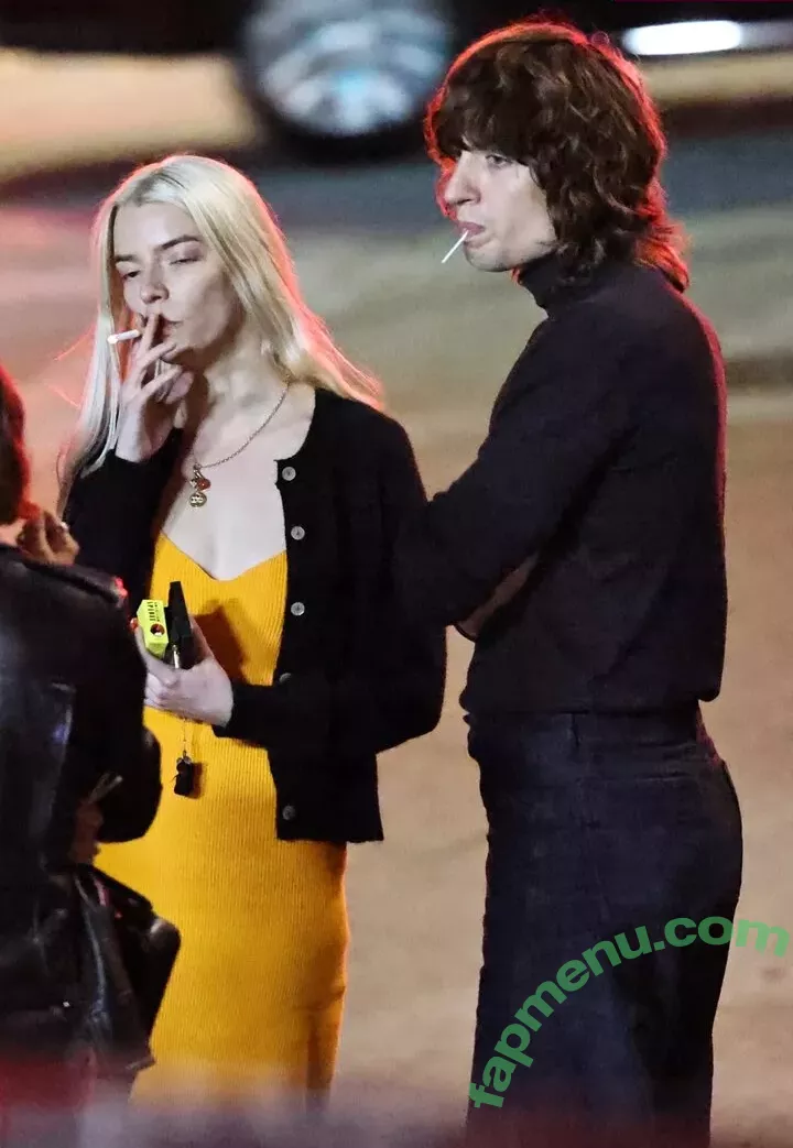 Anya Taylor-Joy nude photo #1099 (anyataylorjoy)