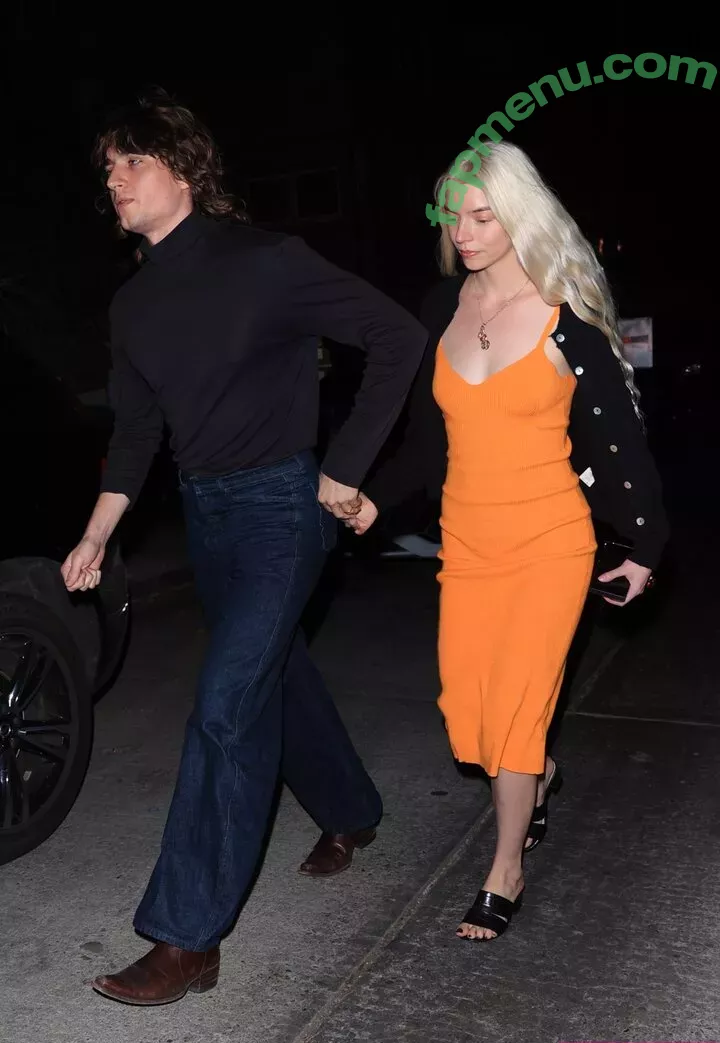 Anya Taylor-Joy nude photo #1104 (anyataylorjoy)