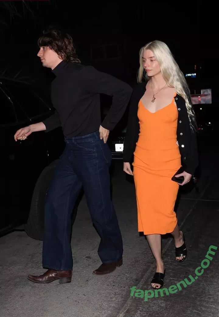 Anya Taylor-Joy nude photo #1105 (anyataylorjoy)