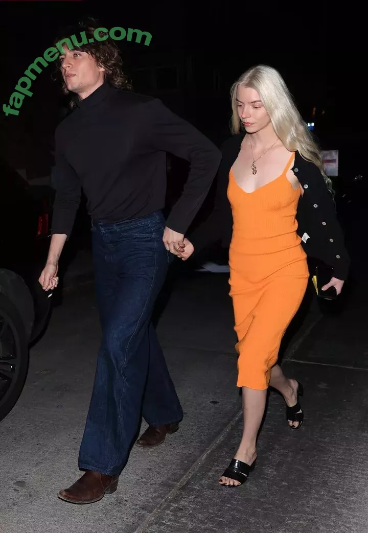 Anya Taylor-Joy nude photo #1107 (anyataylorjoy)