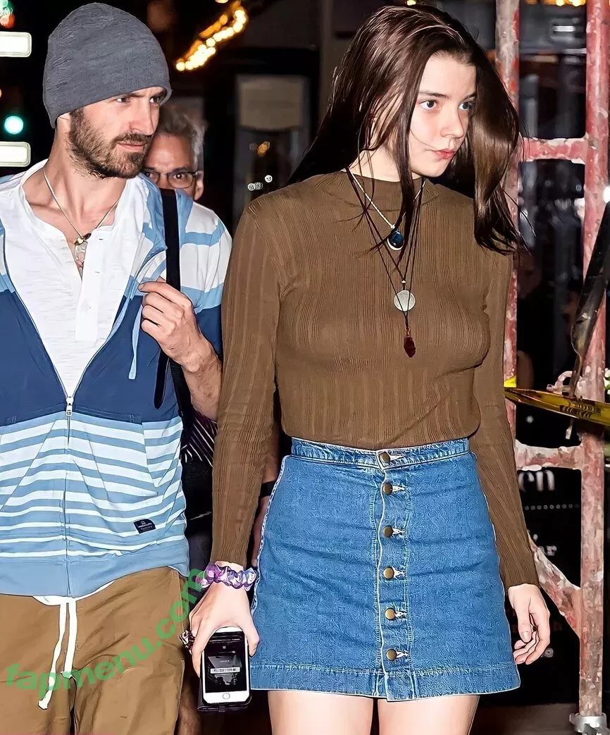 Anya Taylor-Joy nude photo #1112 (anyataylorjoy)