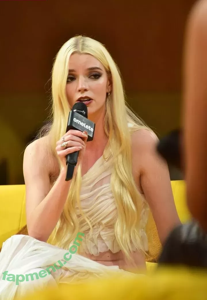 Anya Taylor-Joy nude photo #1183 (anyataylorjoy)