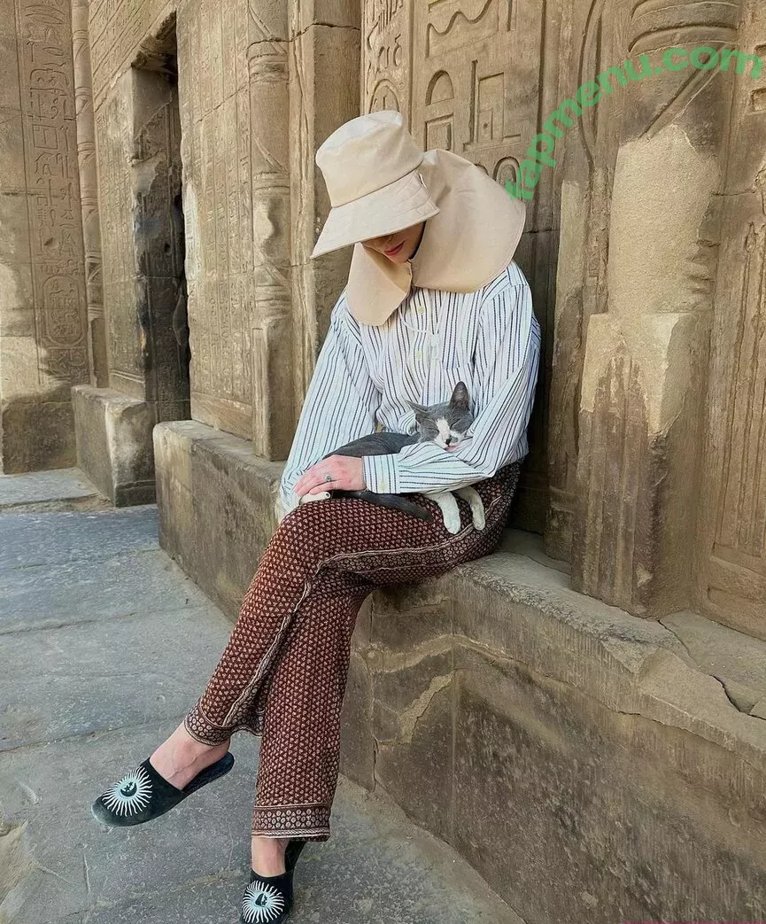 Anya Taylor-Joy nude photo #1240 (anyataylorjoy)