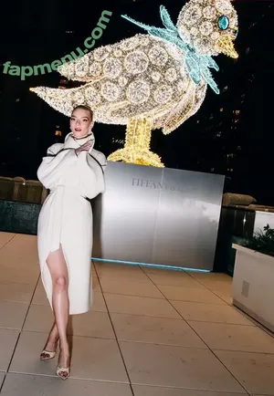 Anya Taylor-Joy / anyataylorjoy nude photo #3587