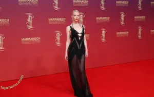 Anya Taylor-Joy / anyataylorjoy nude photo #3731