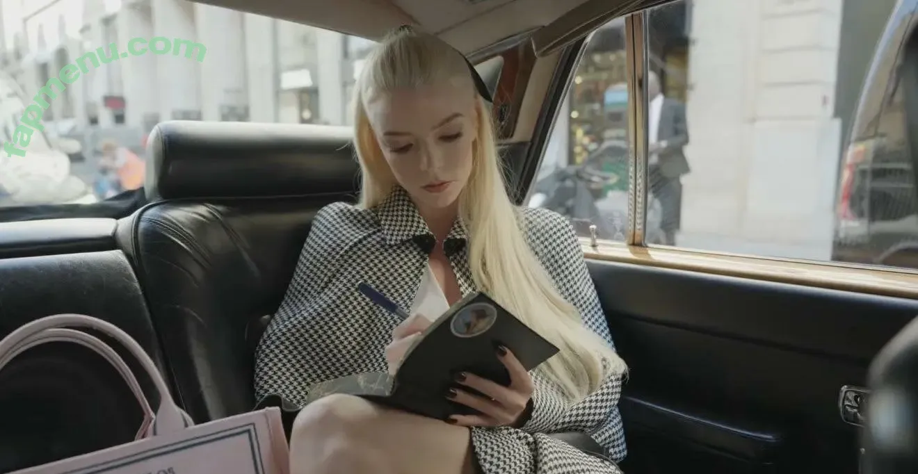 Anya Taylor-Joy nude photo #3507 (anyataylorjoy / owlicats)