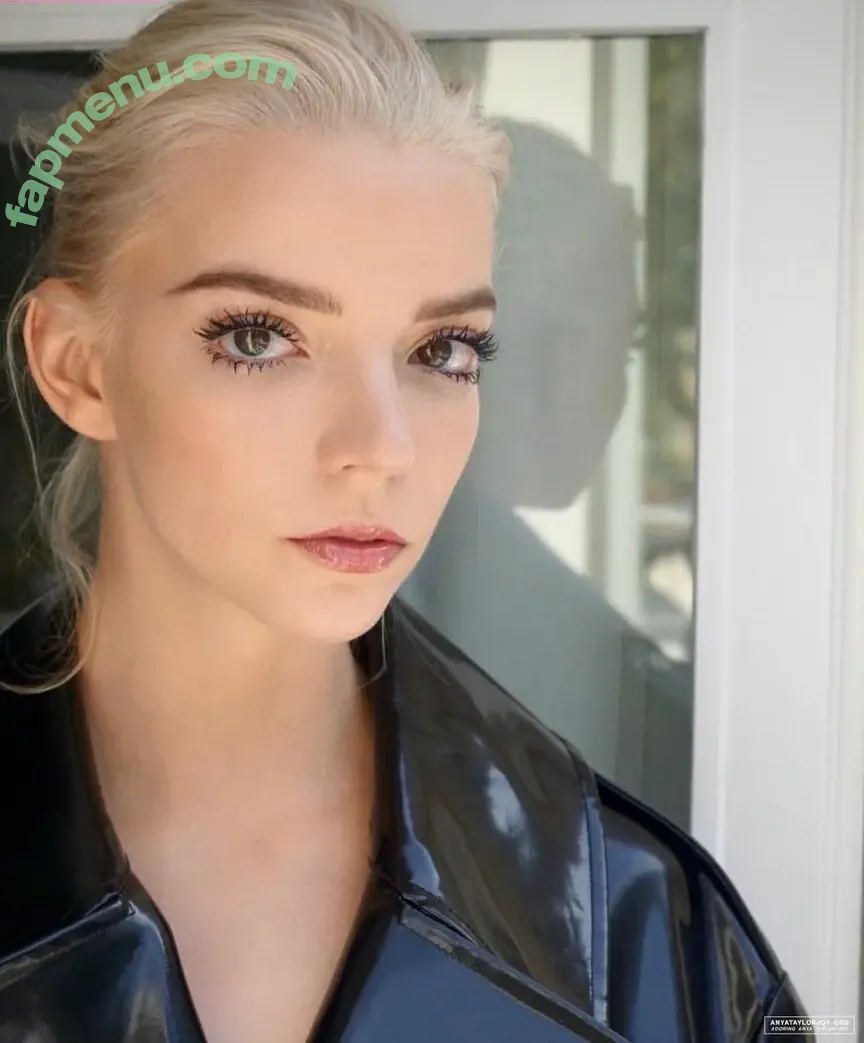 Anya Taylor-Joy nude photo #3726 (anyataylorjoy)