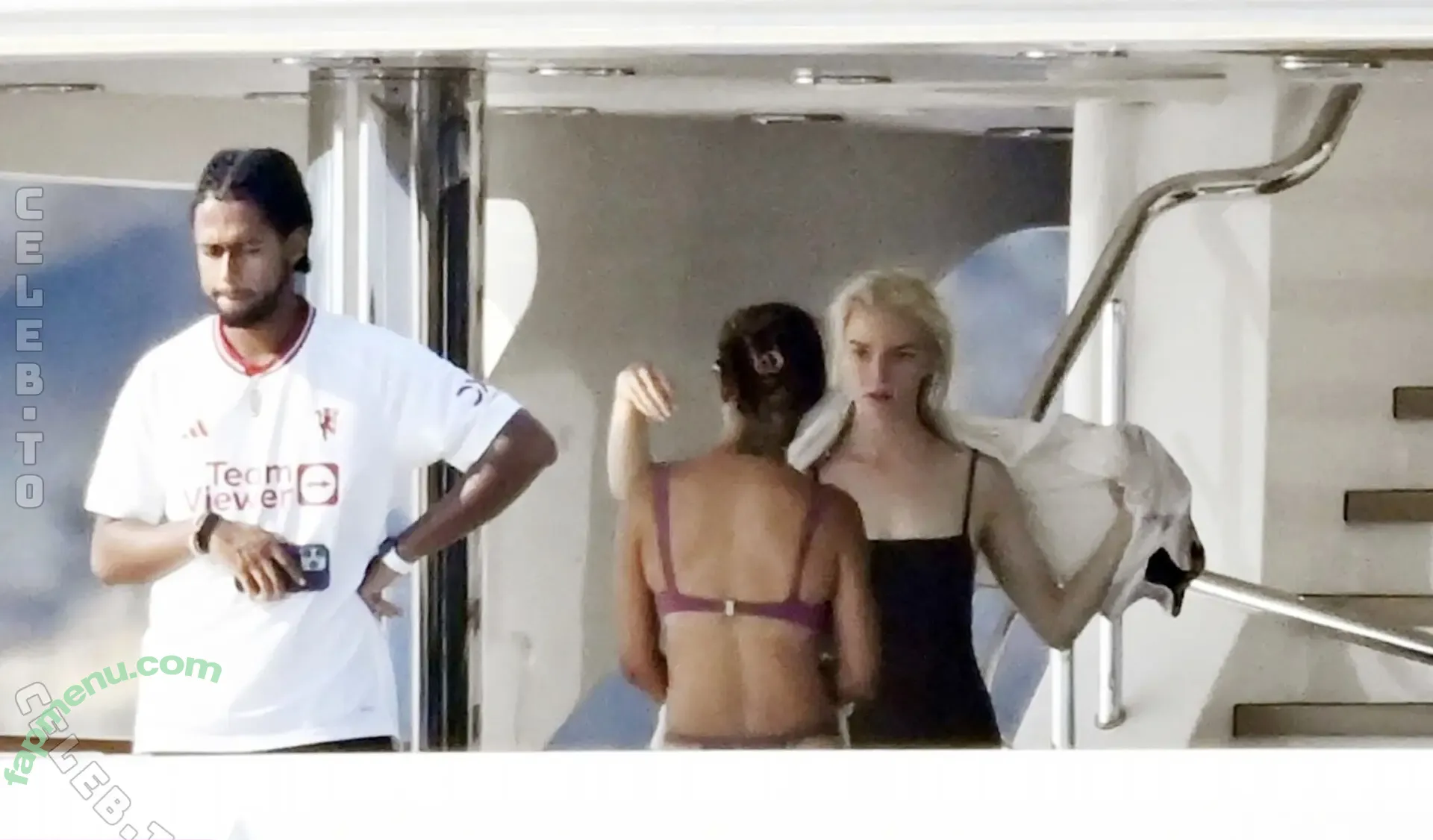 Anya Taylor-Joy nude photo #3768 (anyataylorjoy)