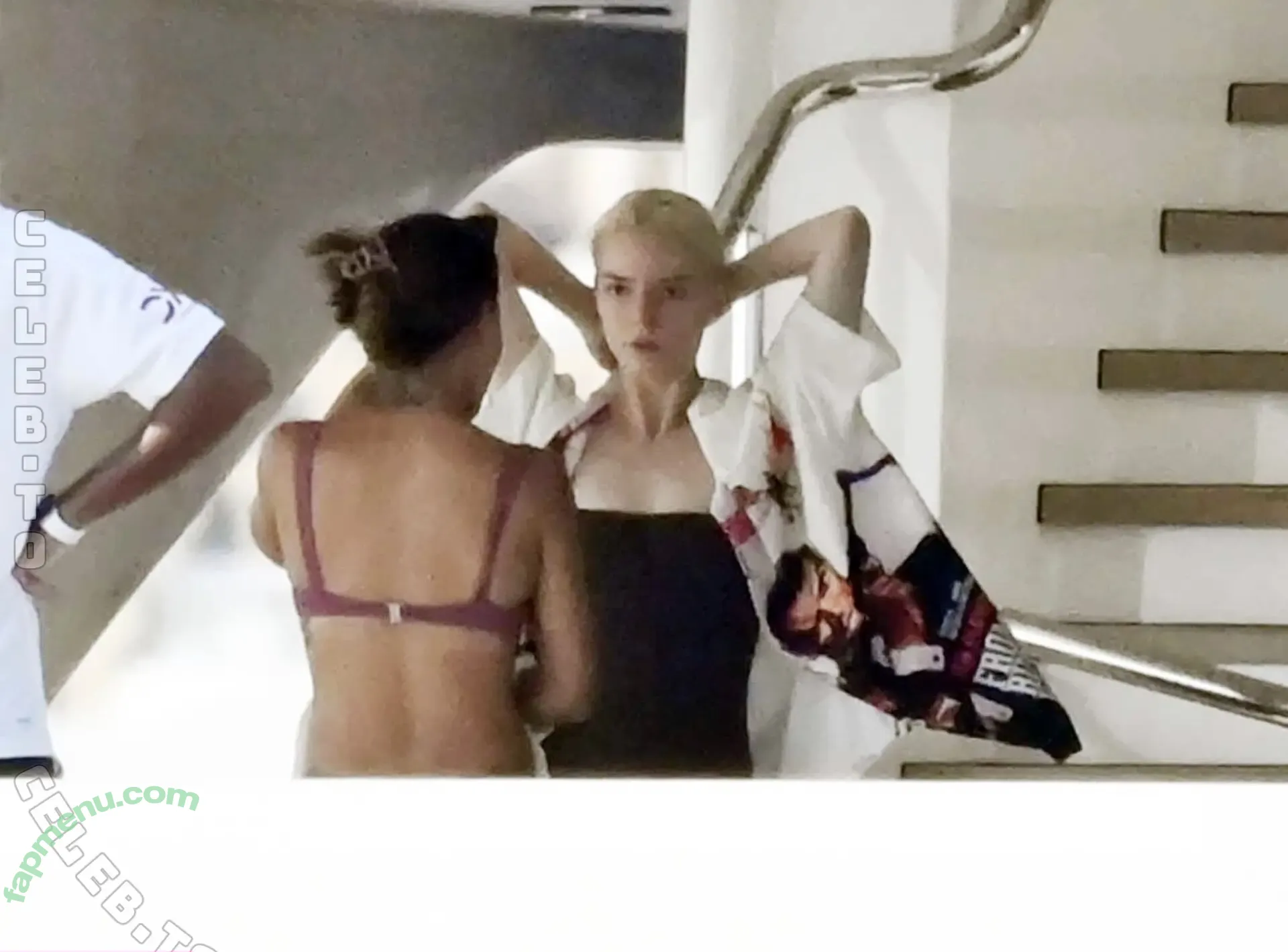 Anya Taylor-Joy nude photo #3773 (anyataylorjoy)