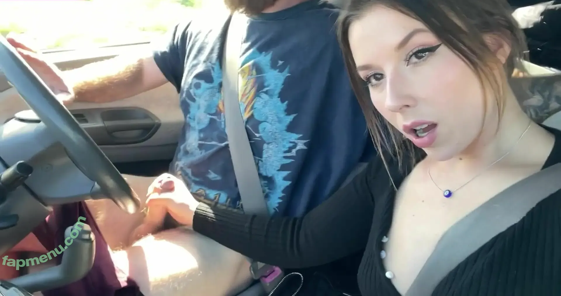 anyaalexandrovna nude photo #0006 (anyaalexxandrovna)