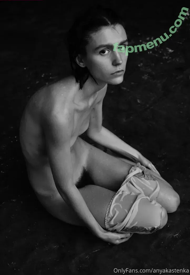 anyakastenka nude photo #0040 (anyakostenka)