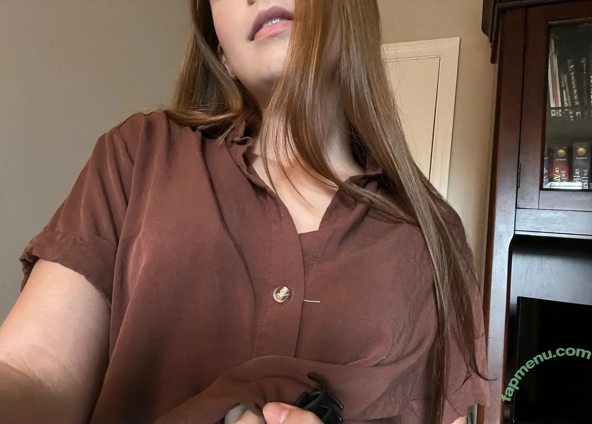 anyalaasmr nude photo #0088 (anyalaasmr)