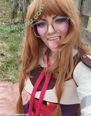 Anyalikestosuck / anya.may nude photo #0097