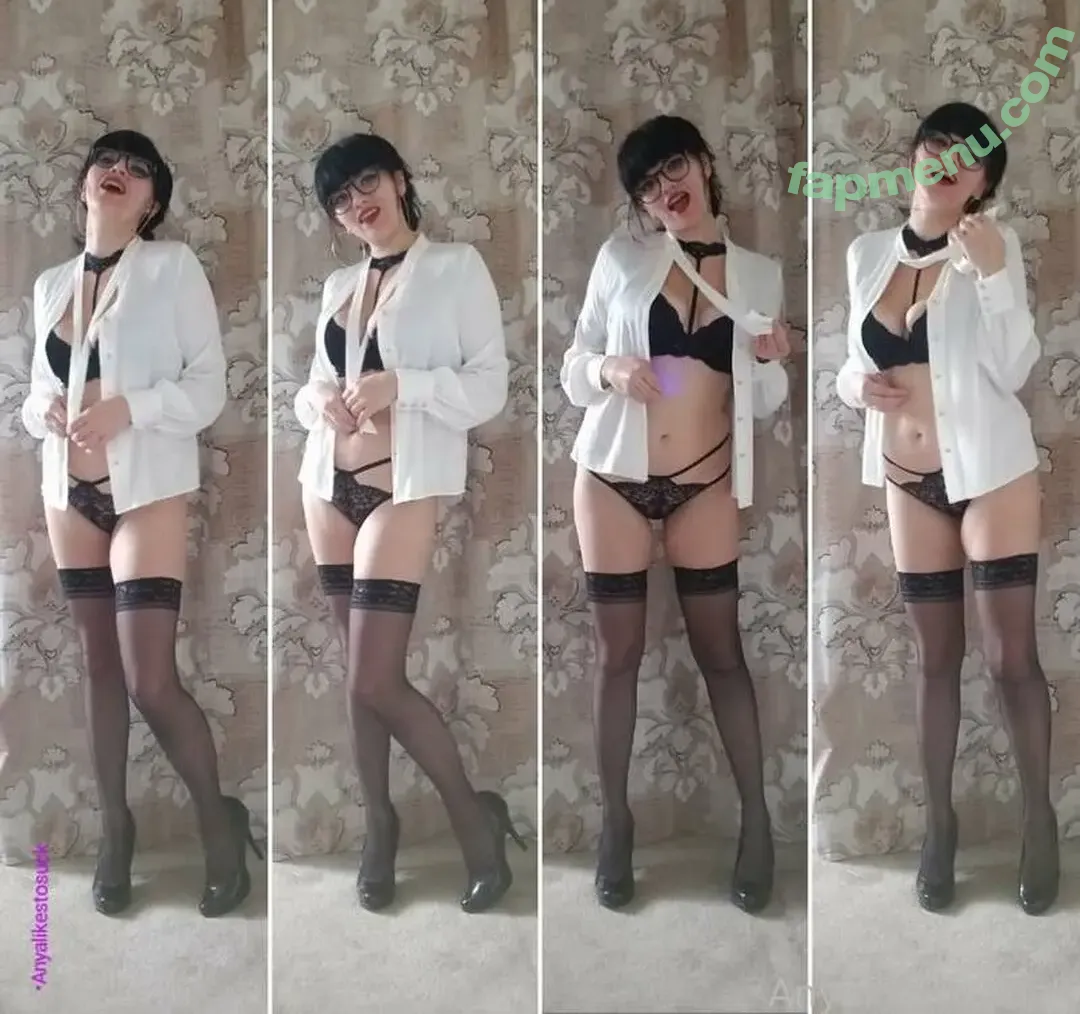 Anyalikestosuck nude photo #0079 (anya.may)