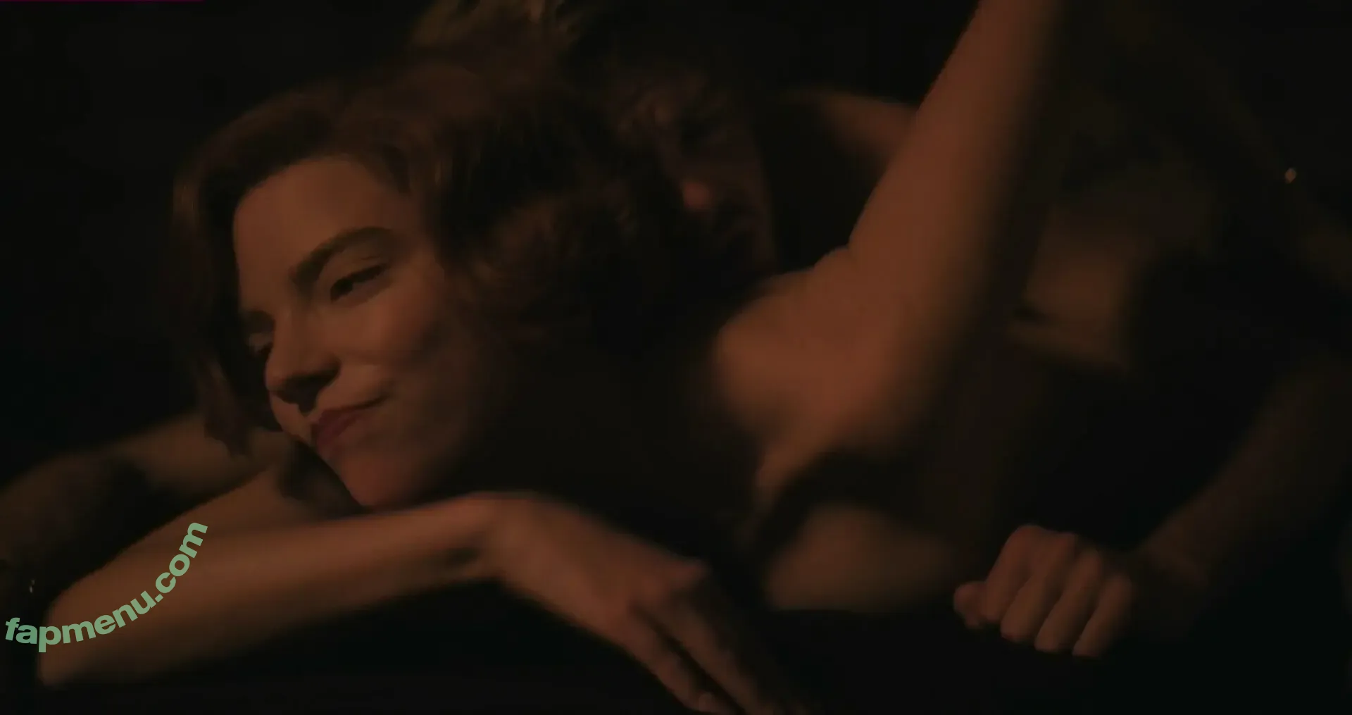 anyataylorjoy nude photo #0004 (anyataylorjoy)