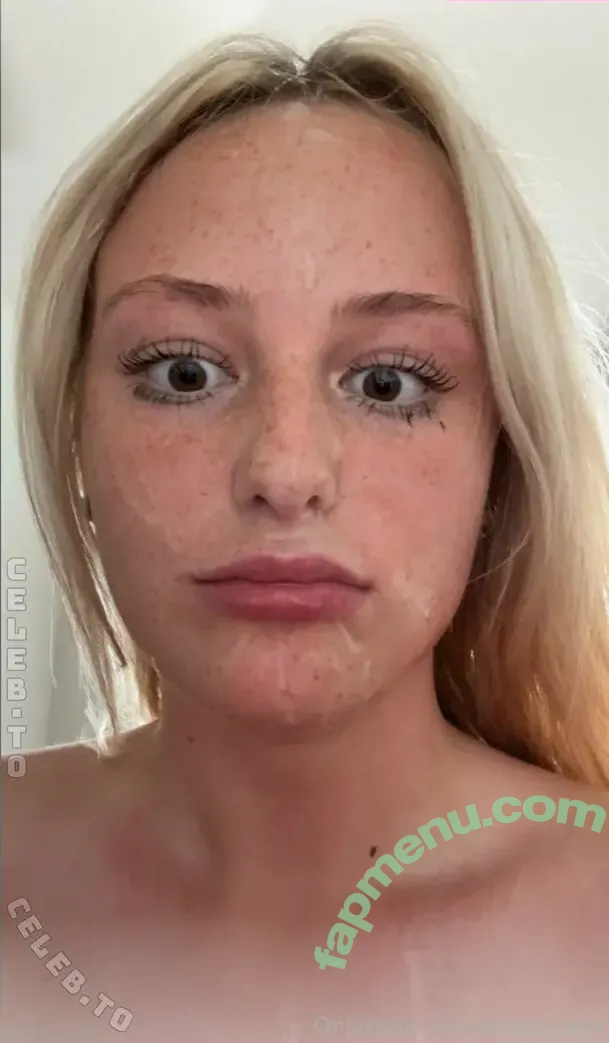 Anyatruaxx nude photo #0301 (AnnaTruax / anyatruax)