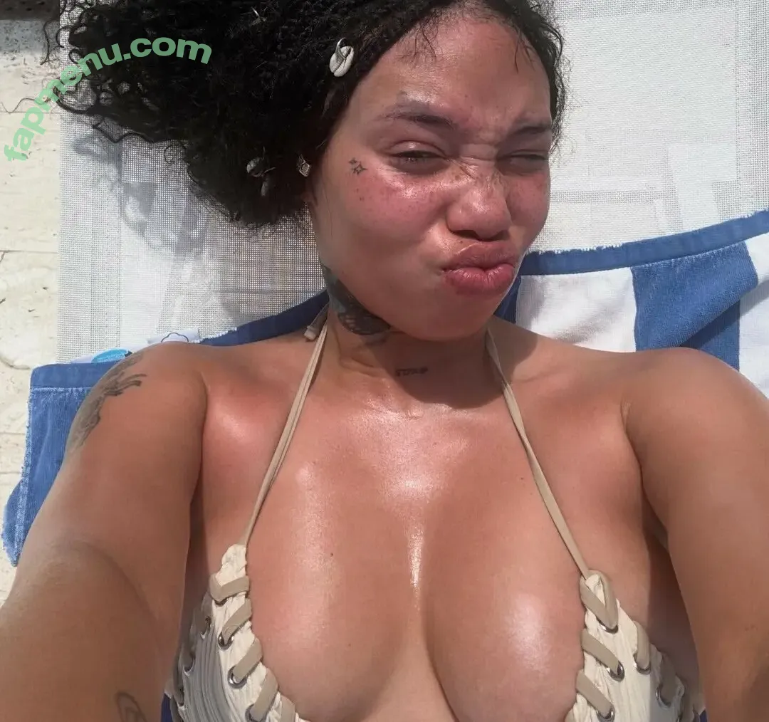 Anycia nude photo #0010 (anyciaaaaaa / nene4everrr / princesspopthat)