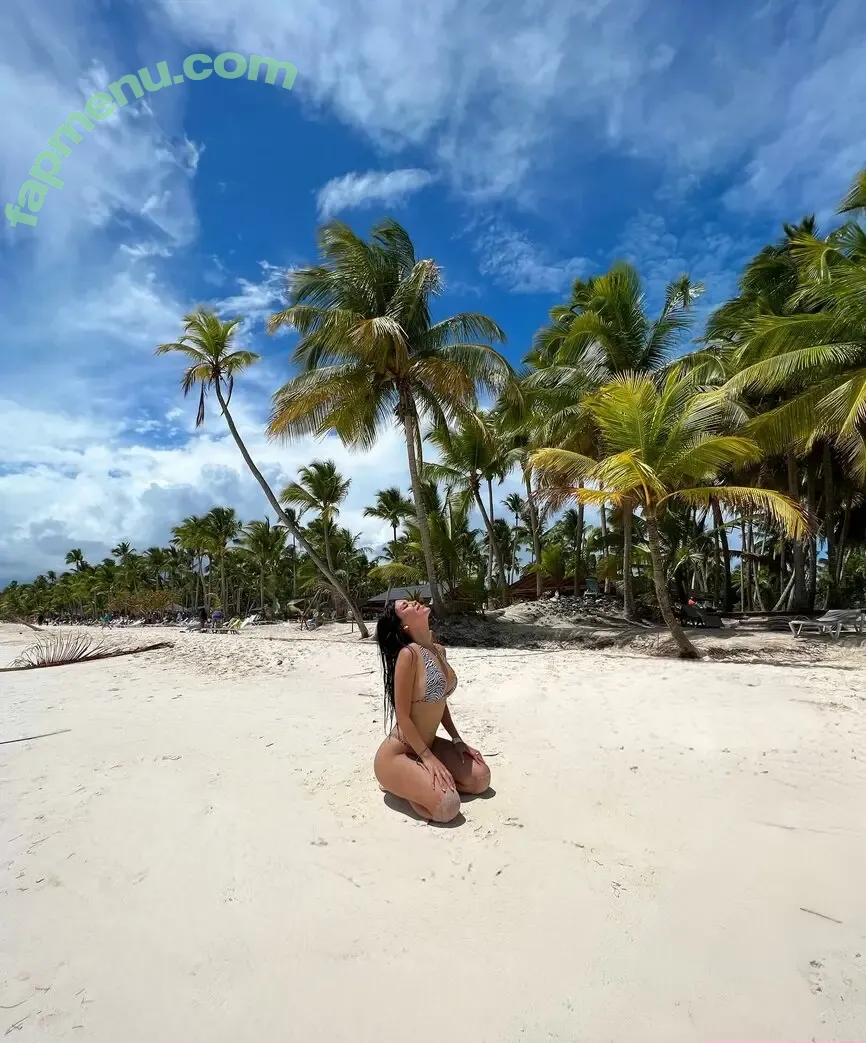 Anyelina Zarria Saico nude photo #0085 (anyelinazarria)