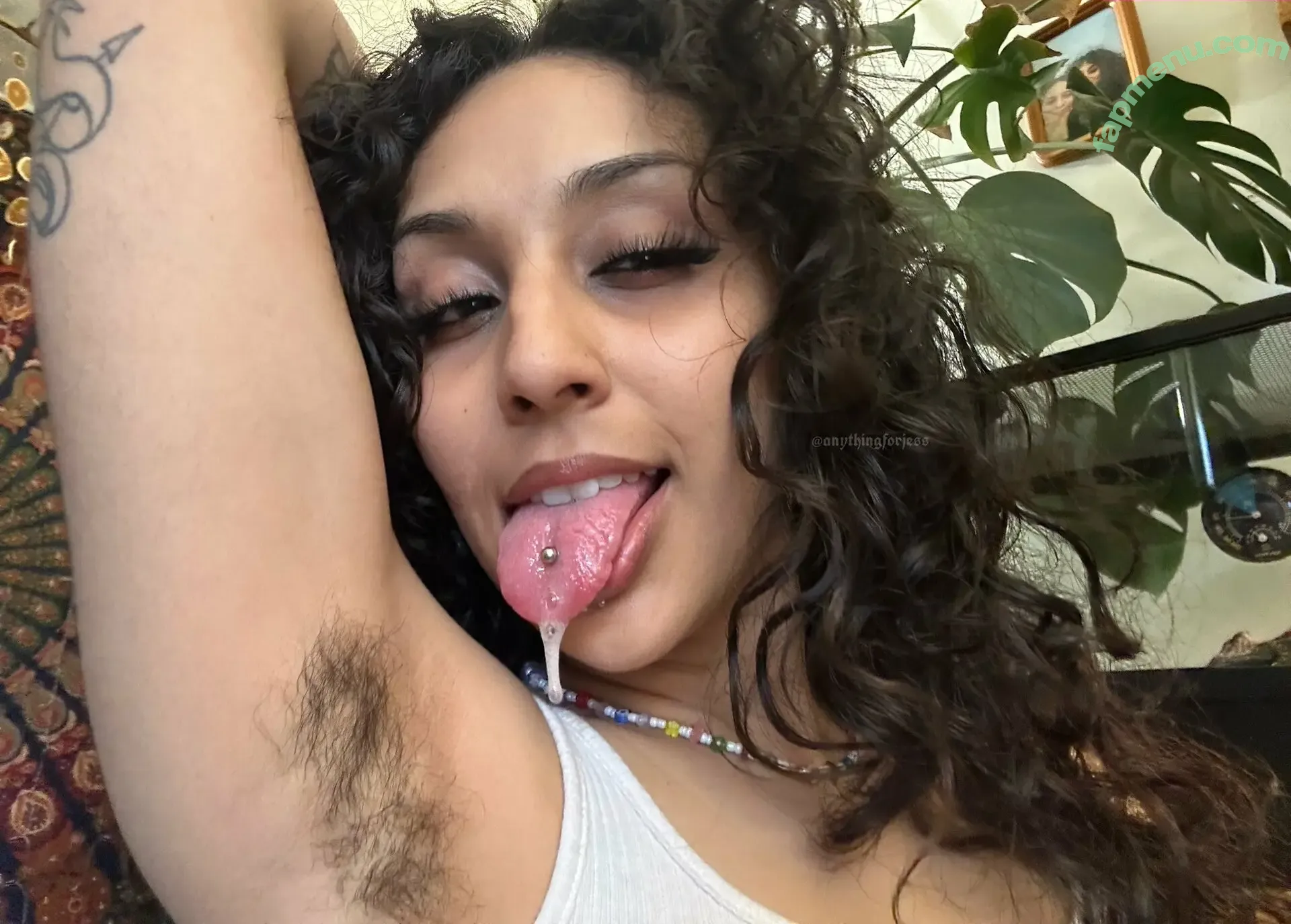 anythingforjess nude photo #0038 (jessathegoddess)