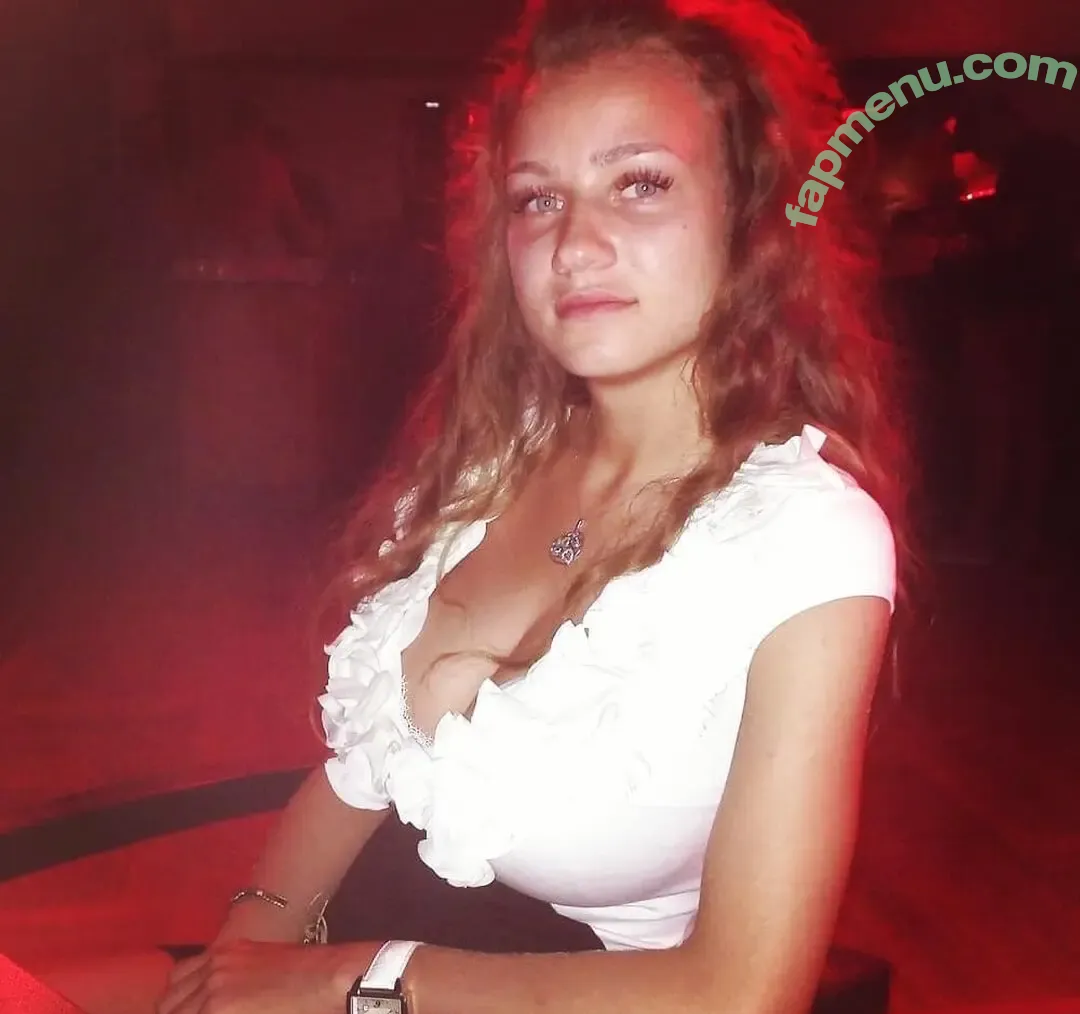 Anyutka Scherbakova-Uzhegova nude photo #0022 (anna__shcherbakova_)