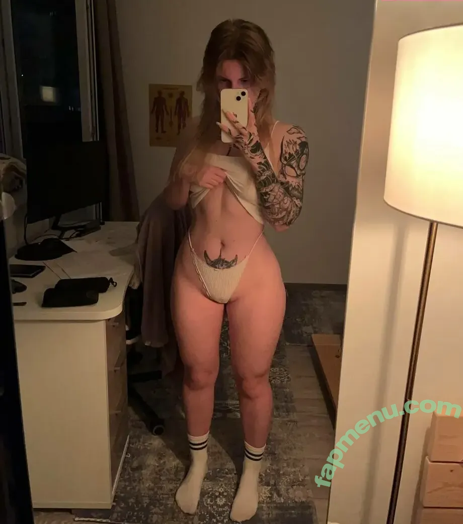 Aorta nude photo #0144 (aortacoop)
