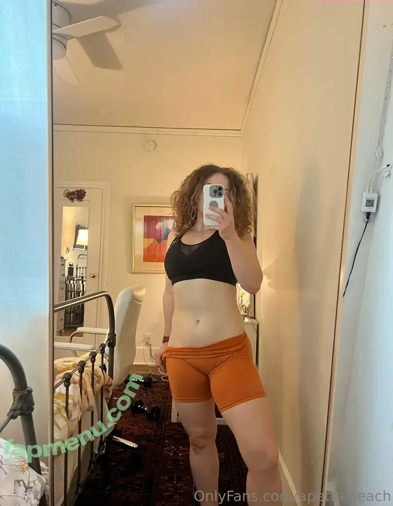 apetitepeach nude photo #0032 (apetitepeach)