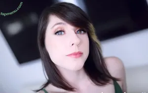 Aphiademieux / AphiaDeMieuxMFC / aphiadm nude photo #0009