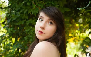 Aphiademieux / AphiaDeMieuxMFC / aphiadm nude photo #0185