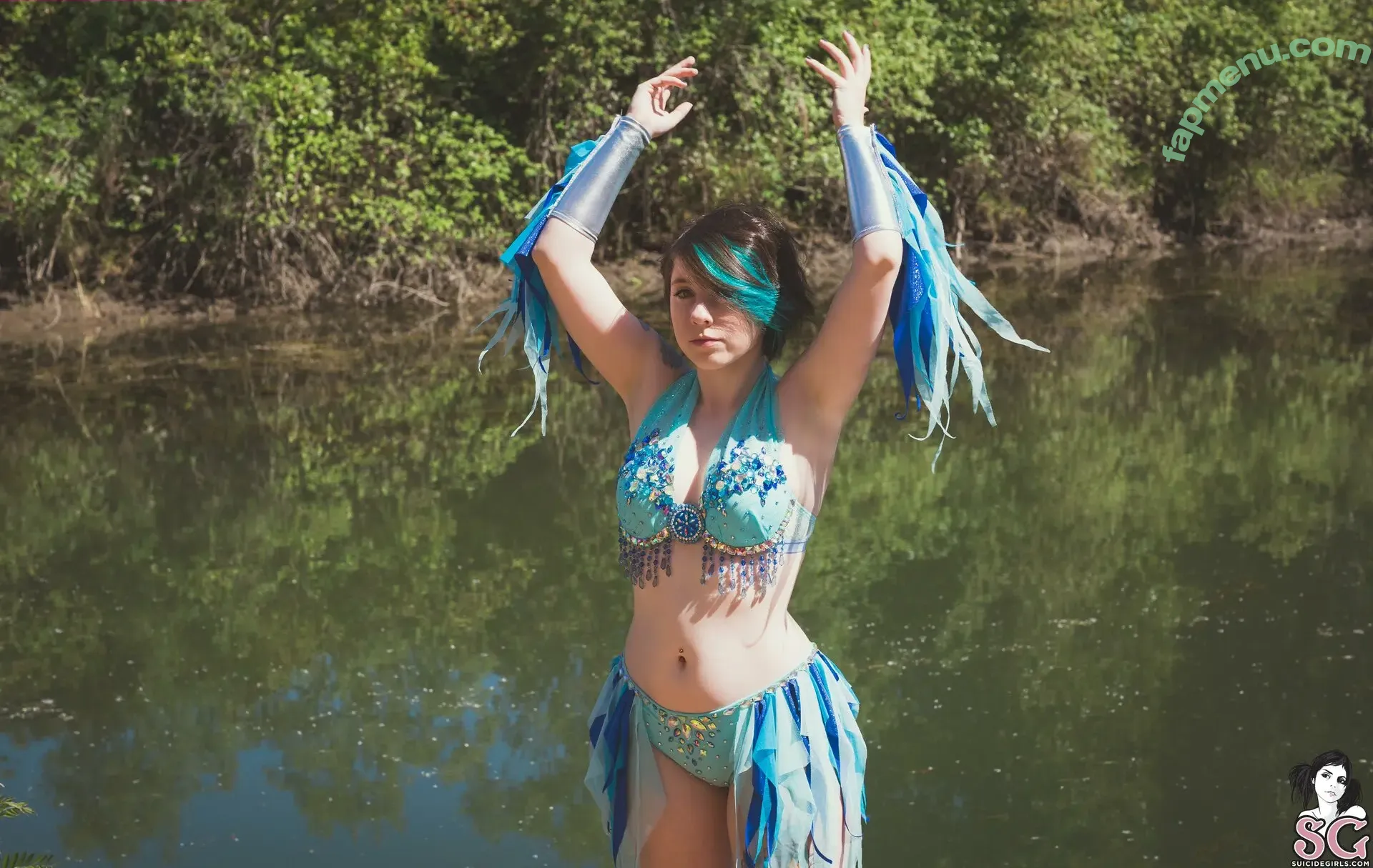 Aphiademieux nude photo #0019 (AphiaDeMieuxMFC / aphiadm)