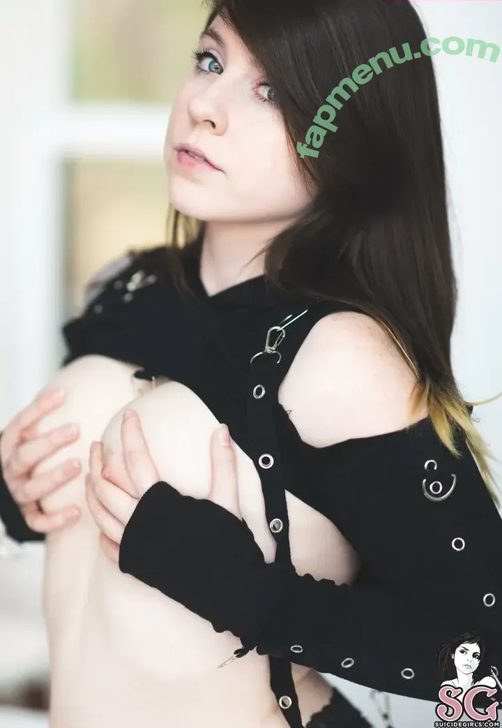 Aphiademieux nude photo #0099 (AphiaDeMieuxMFC / aphiadm)