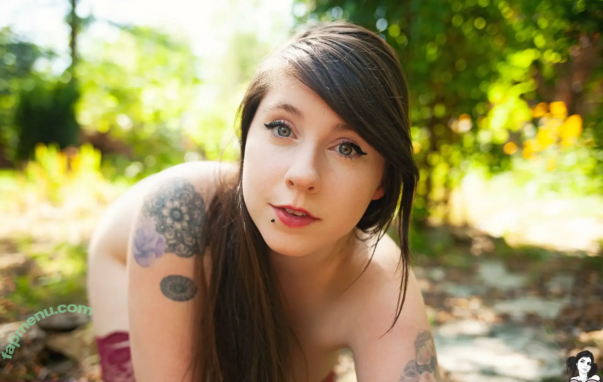 Aphiademieux nude photo #0195 (AphiaDeMieuxMFC / aphiadm)