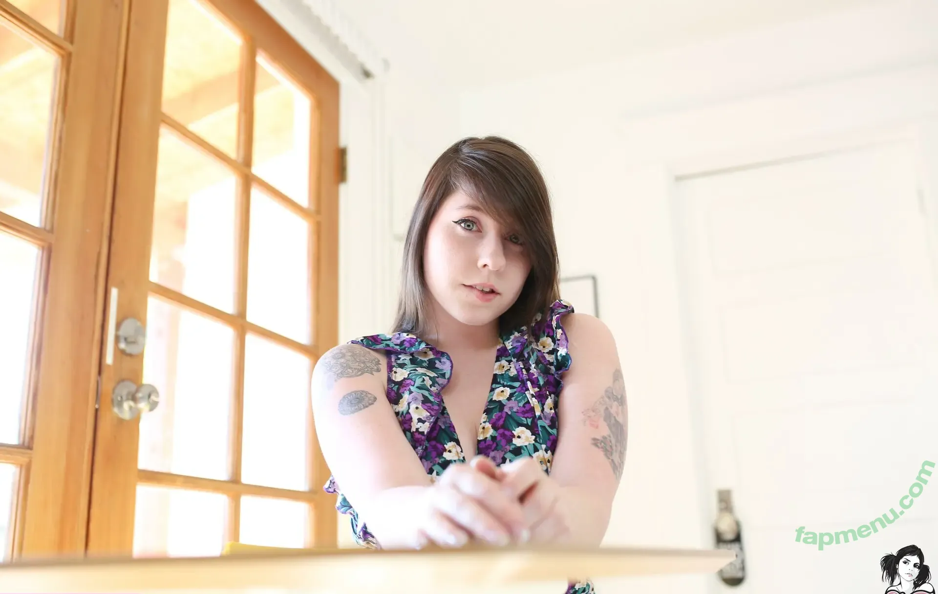 Aphiademieux nude photo #0301 (AphiaDeMieuxMFC / aphiadm)