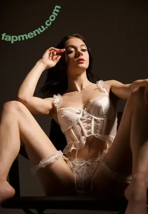 aplle_ass3 / Herminoyou nude photo #0086