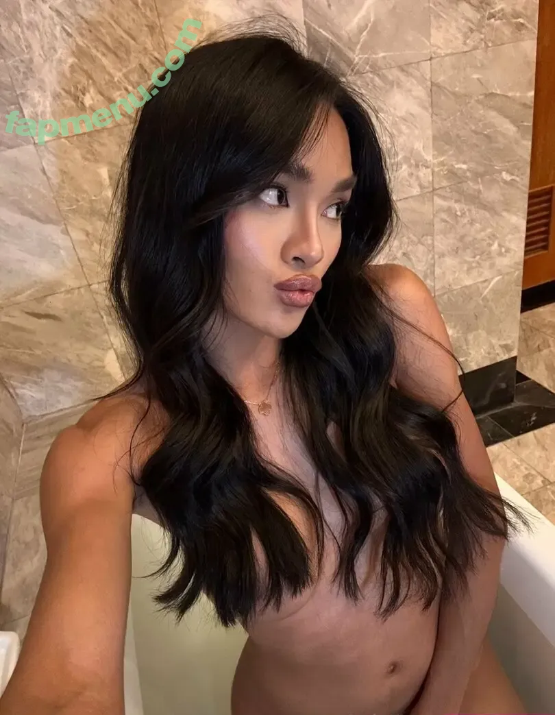 apo.ts nude photo #0024 (ladyboymansion)
