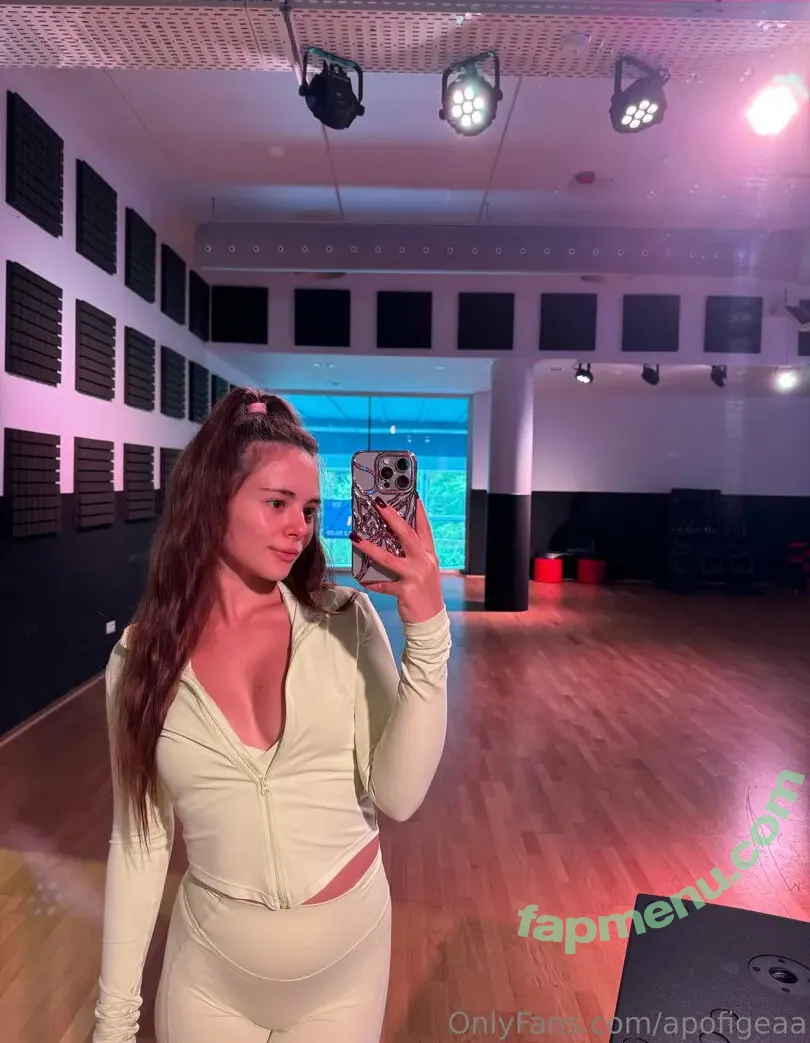 Apofigeaa nude photo #0259 (Tatyana)