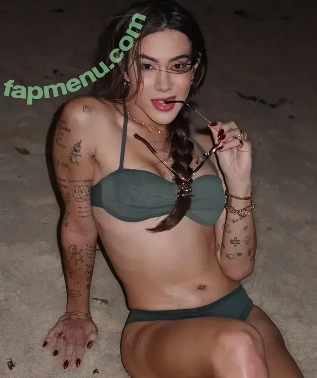 Apoline Trans nude photo #0006 (apoline)