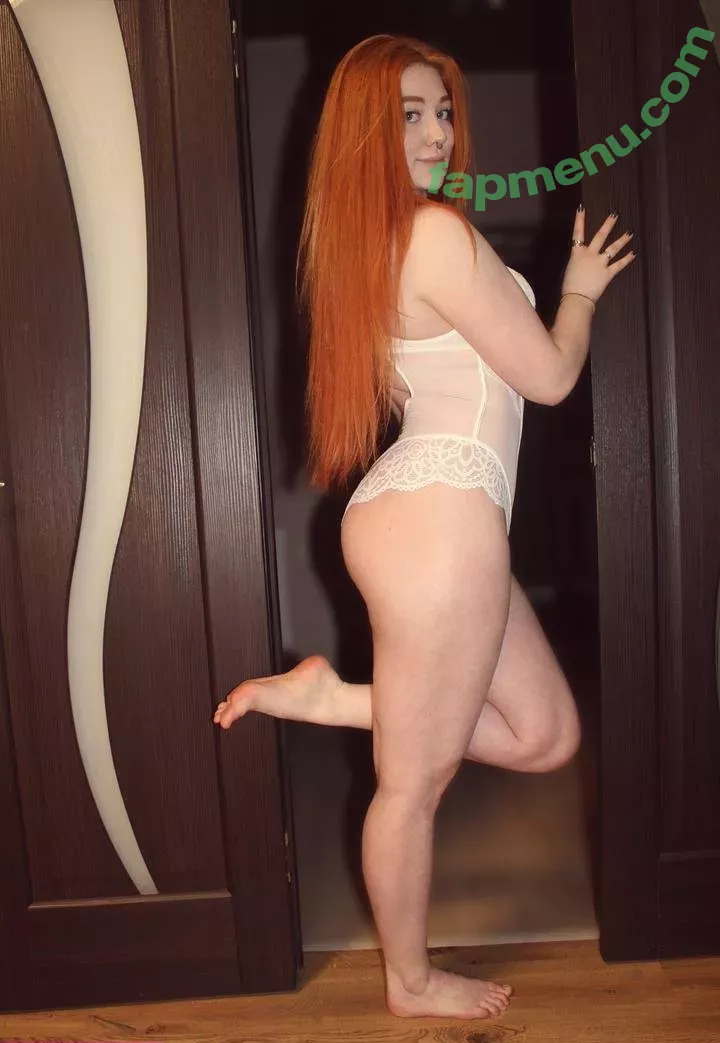 apollona.swan nude photo #0023 (apollonaswan_)