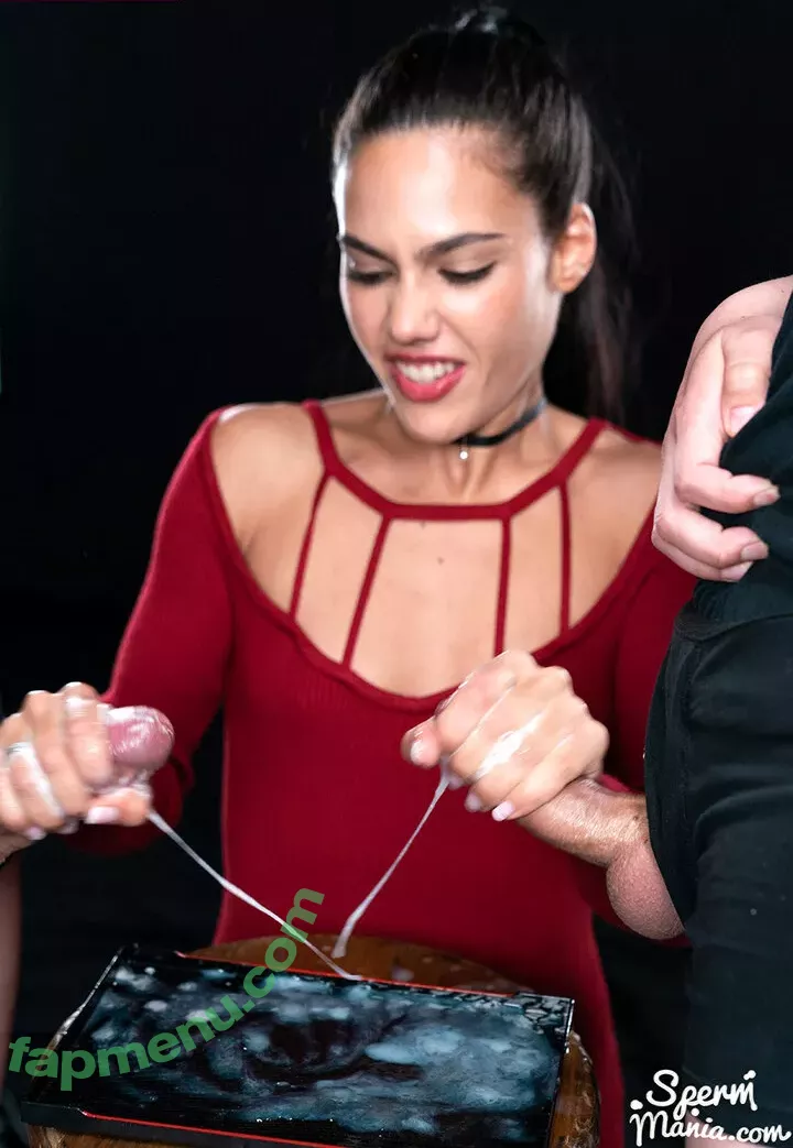 Apolonia Lapiedra nude photo #0173 (apolonialapiedra / apoloniarealx)