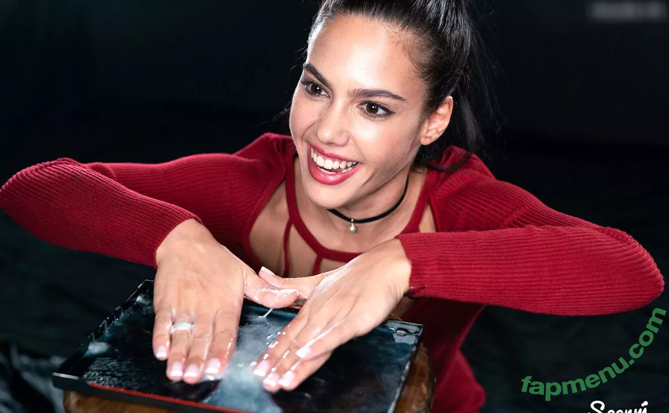 Apolonia Lapiedra nude photo #0175 (apolonialapiedra / apoloniarealx)