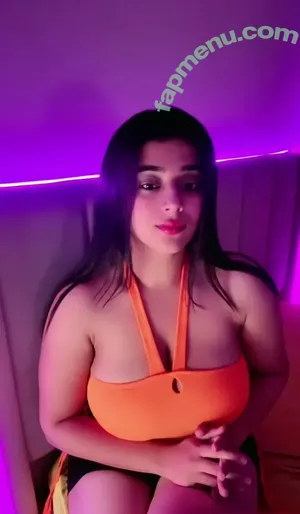Apoorva Bhalla / apoorva_bhalla / apoorvabhalla nude photo #0171