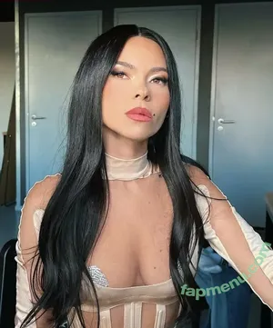 Apostoleanu / Inna nude photo #0385