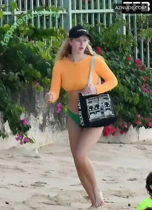 Apple Martin / applemartin nude photo #0095