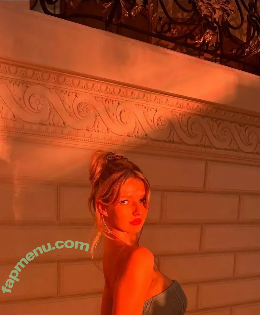 Apple Martin nude photo #0031 (applemartin)