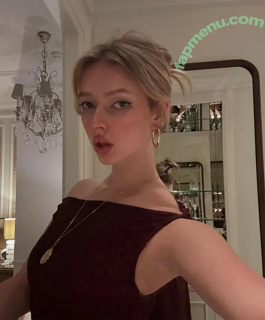 Apple Martin nude photo #0032 (applemartin)