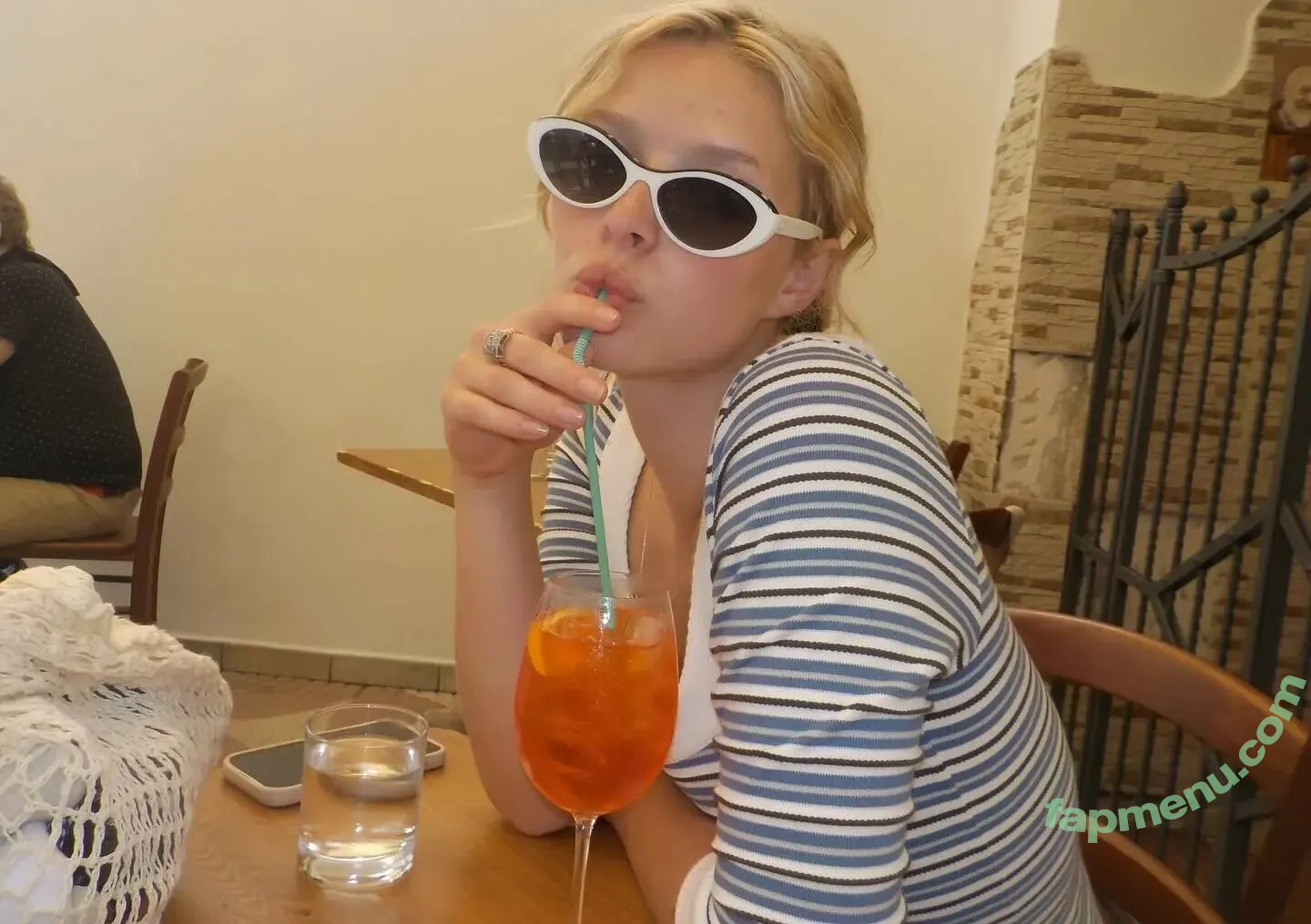 Apple Martin nude photo #0057 (applemartin)