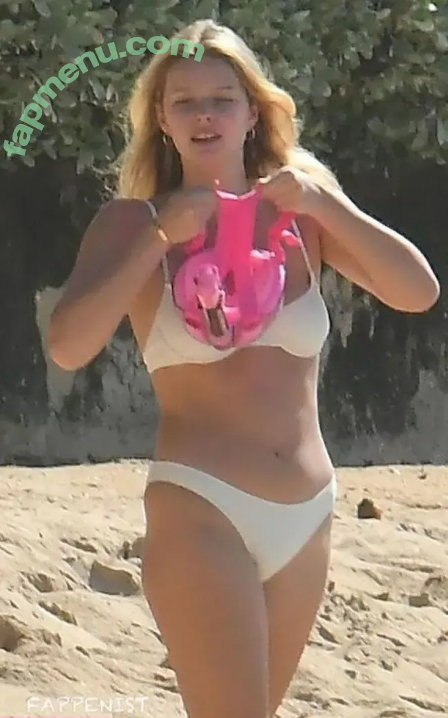 Apple Martin nude photo #0089 (applemartin)