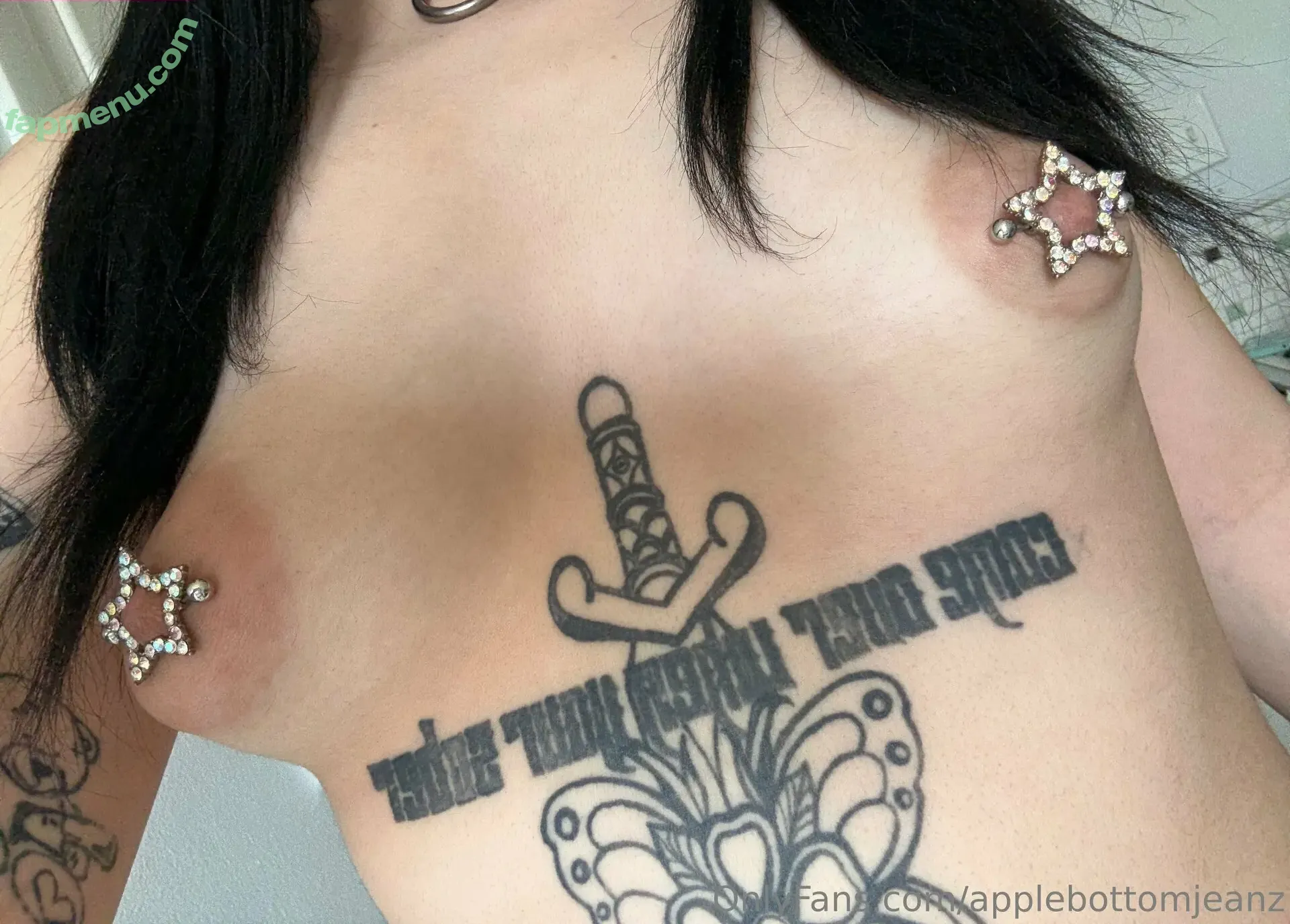 applebottomjeanz nude photo #0476 (applebottomjeansss_)