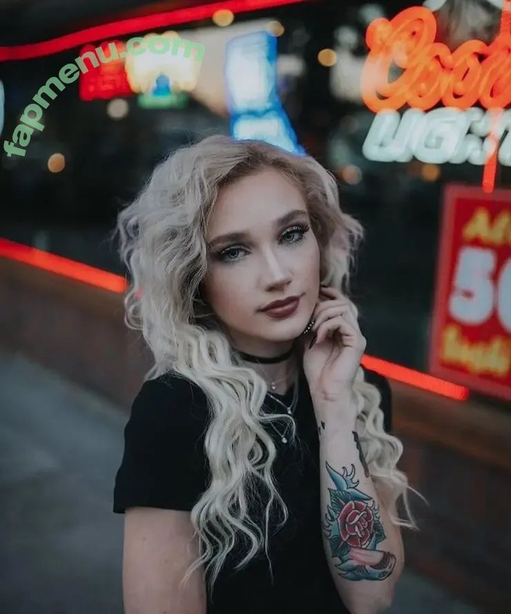 April Jayne nude photo #0082 (apriljayne / apriljayne69 / illmindofapril)