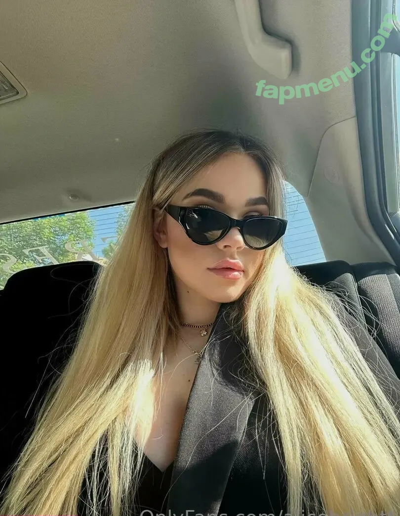 april007free nude photo #0013 (missamerrrickaa)