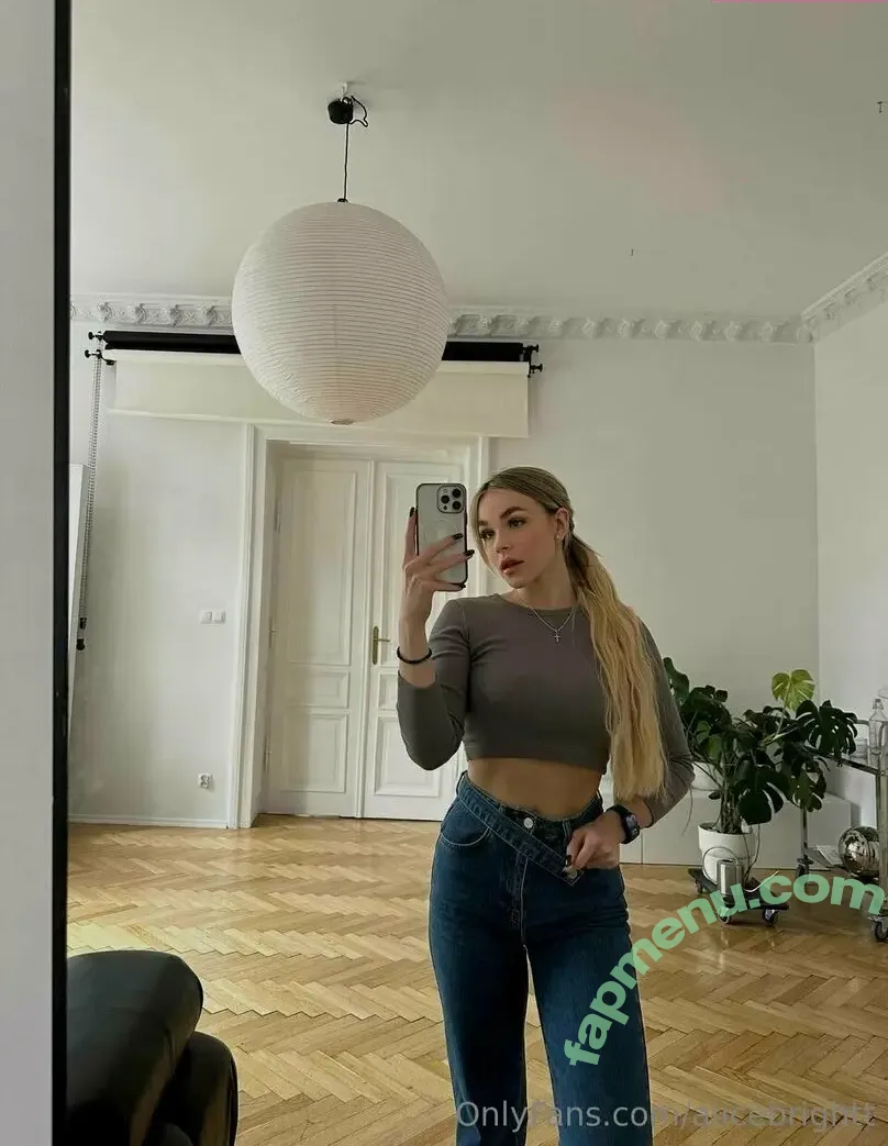 april007free nude photo #0028 (missamerrrickaa)